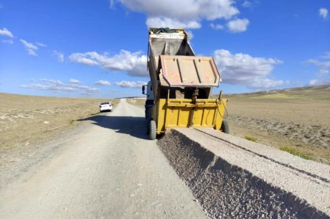 KAYSERİ BÜYÜKŞEHİR BELEDİYESİNDEN KIRSALA 41 MİLYON LİRA DEĞERİNDE ASFALT ÇALIŞMASI