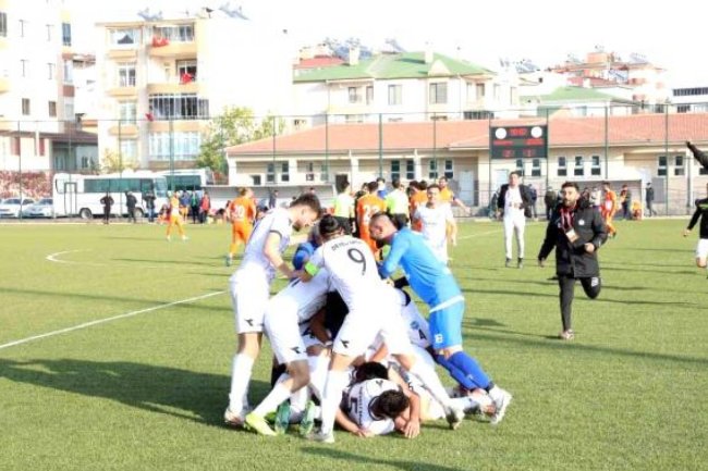 DEVELİSPOR 90+9'DA GÜLDÜ