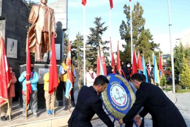 DEVELİ'DE 24 KASIM ÖĞRETMENLER GÜNÜ ETKİNLİĞİ