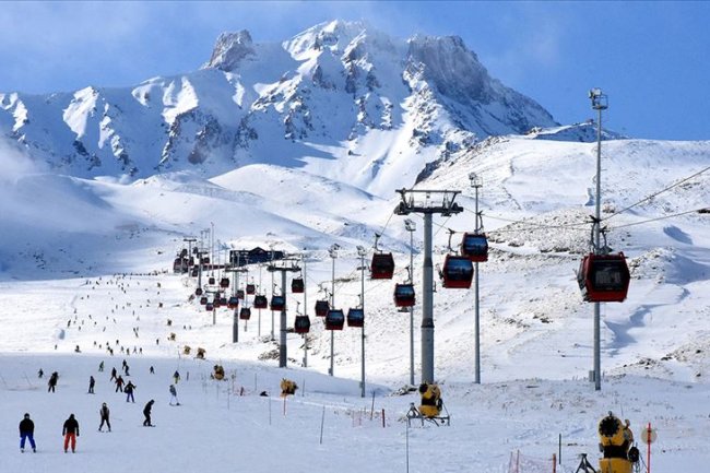 KAYSERİ ERCİYES KARA YOLU KAPANDI